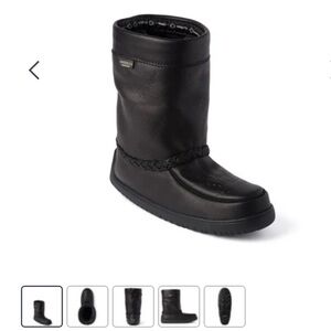 Manitobah Black Tamarack boots